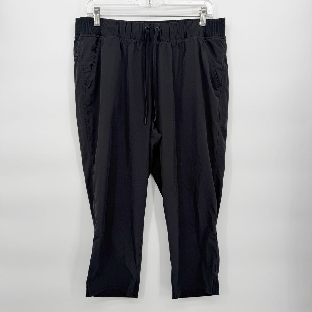 Champion Activewear Athletic Pants Black Jogger Cropped Gorpcore Sporty Size XL